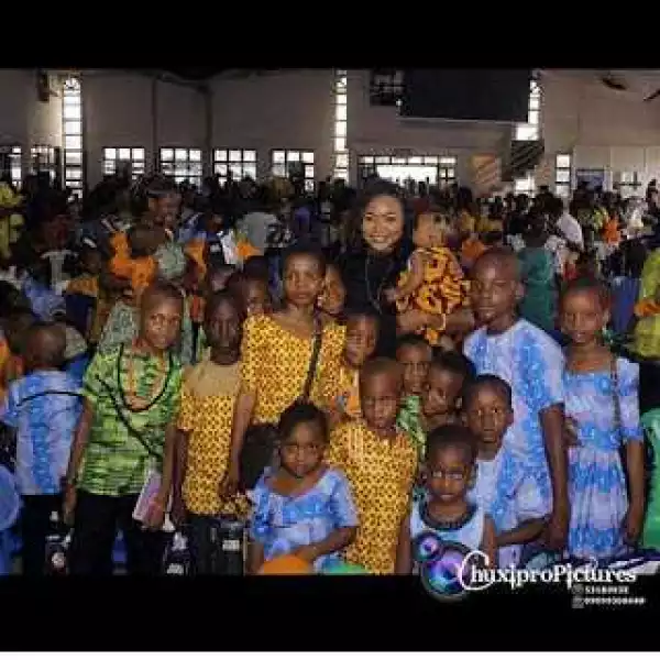 Nollywood Actress Ruth Kadiri Donates Tonsof School Kits to Children [Photos]